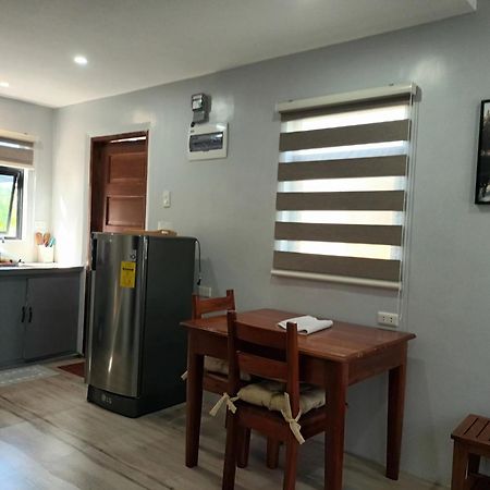 Grae'S Apartelle Moalboal Buitenkant foto