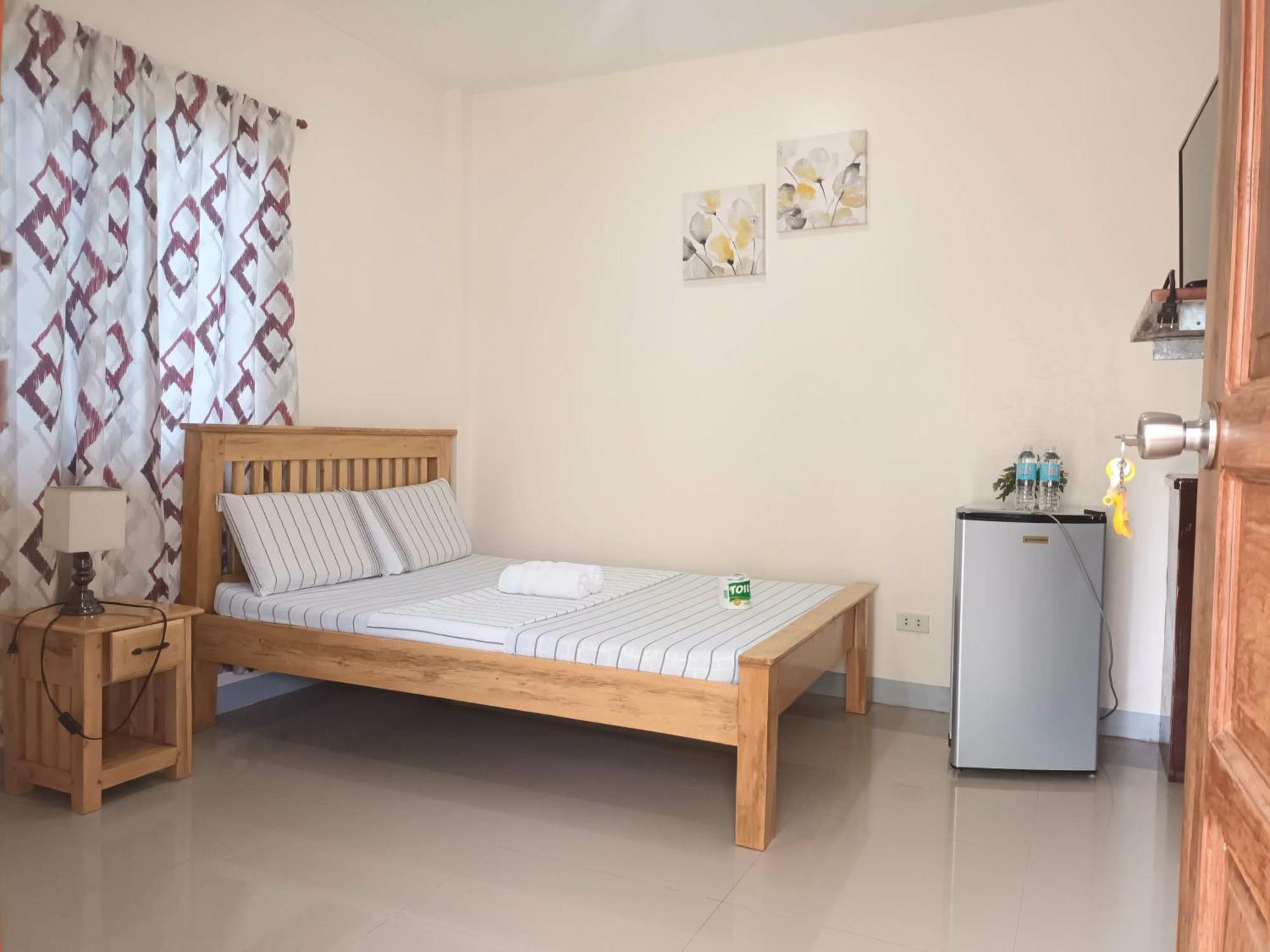 Grae'S Apartelle Moalboal Buitenkant foto