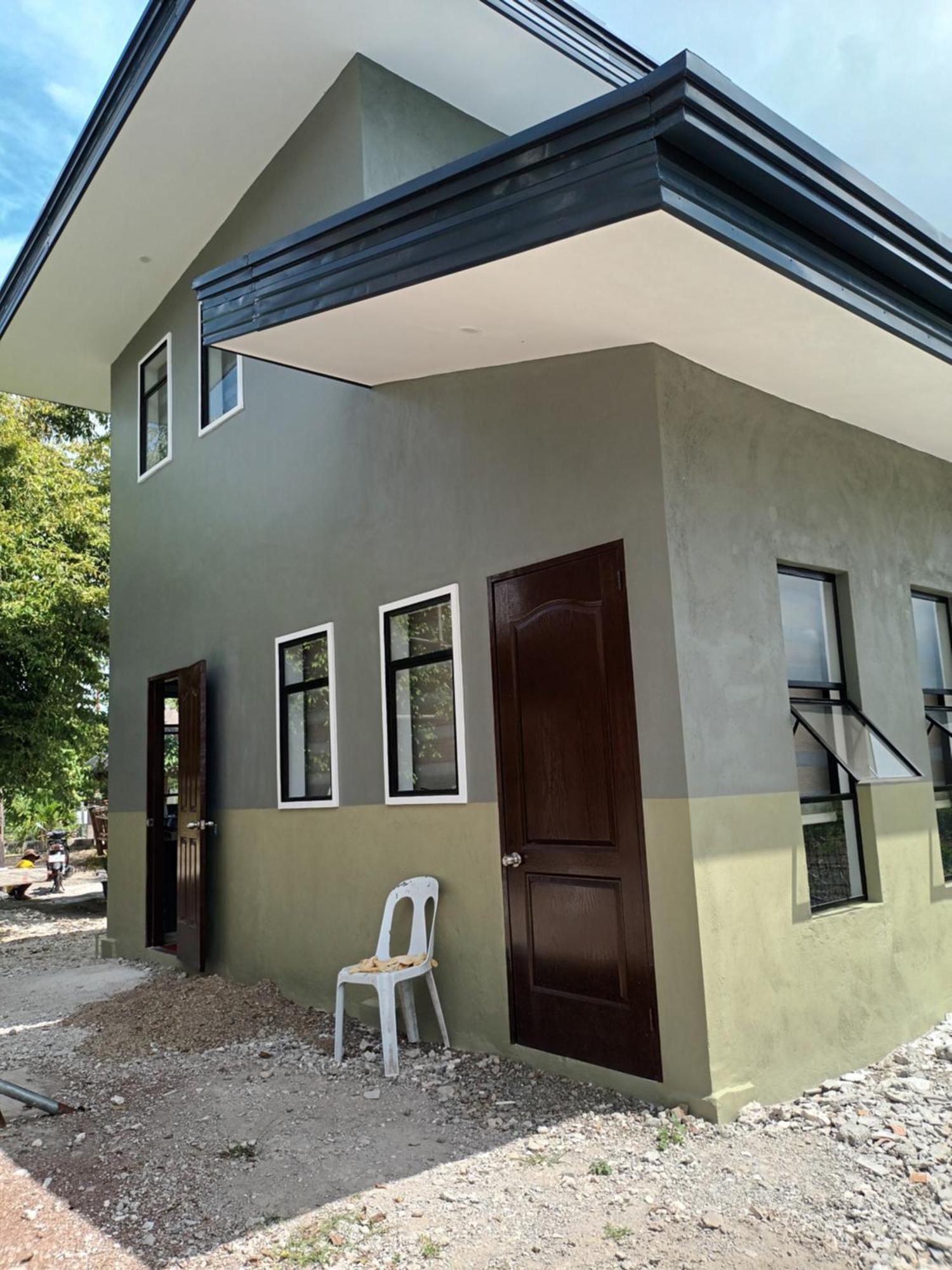 Grae'S Apartelle Moalboal Buitenkant foto