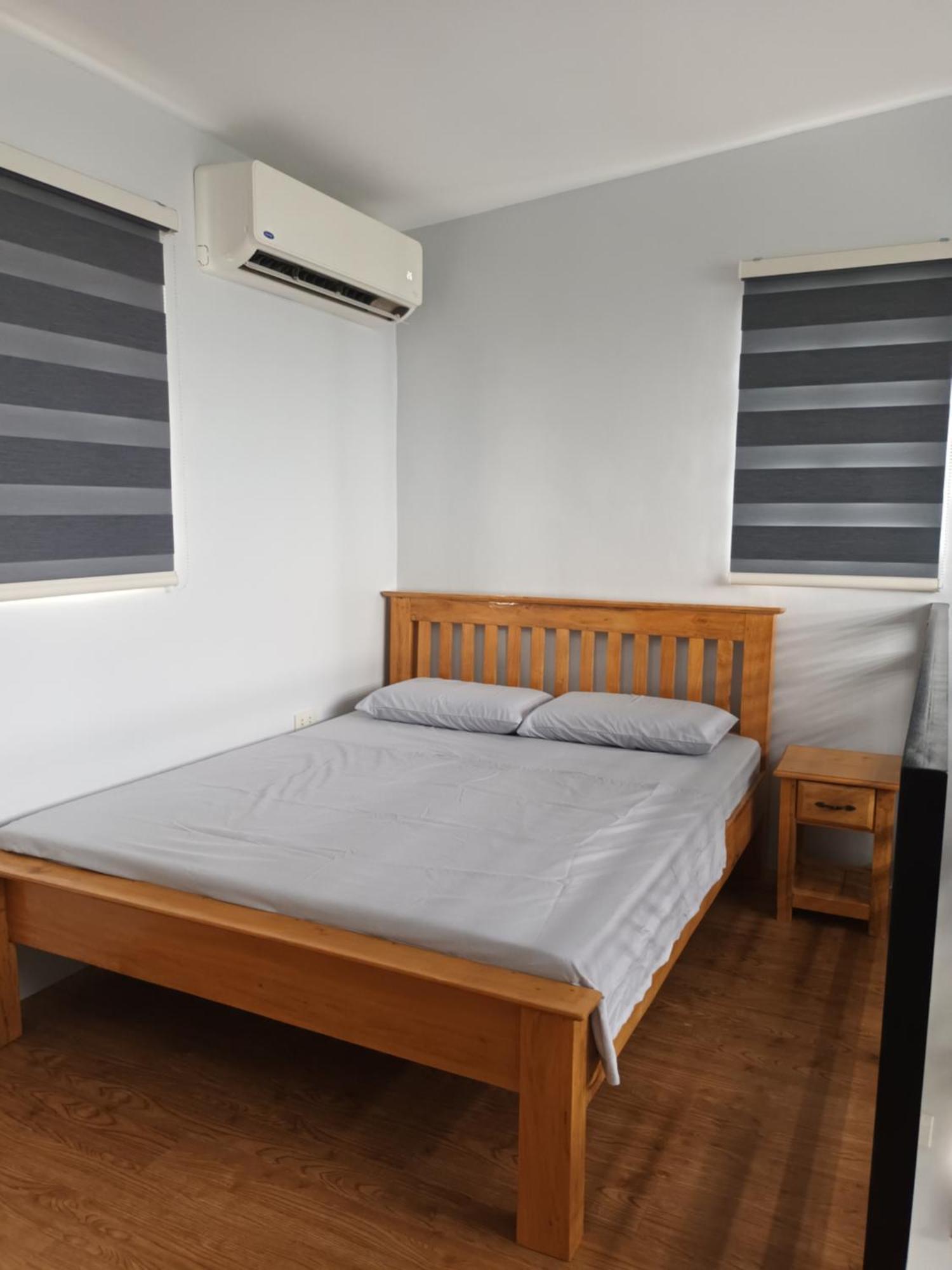 Grae'S Apartelle Moalboal Buitenkant foto