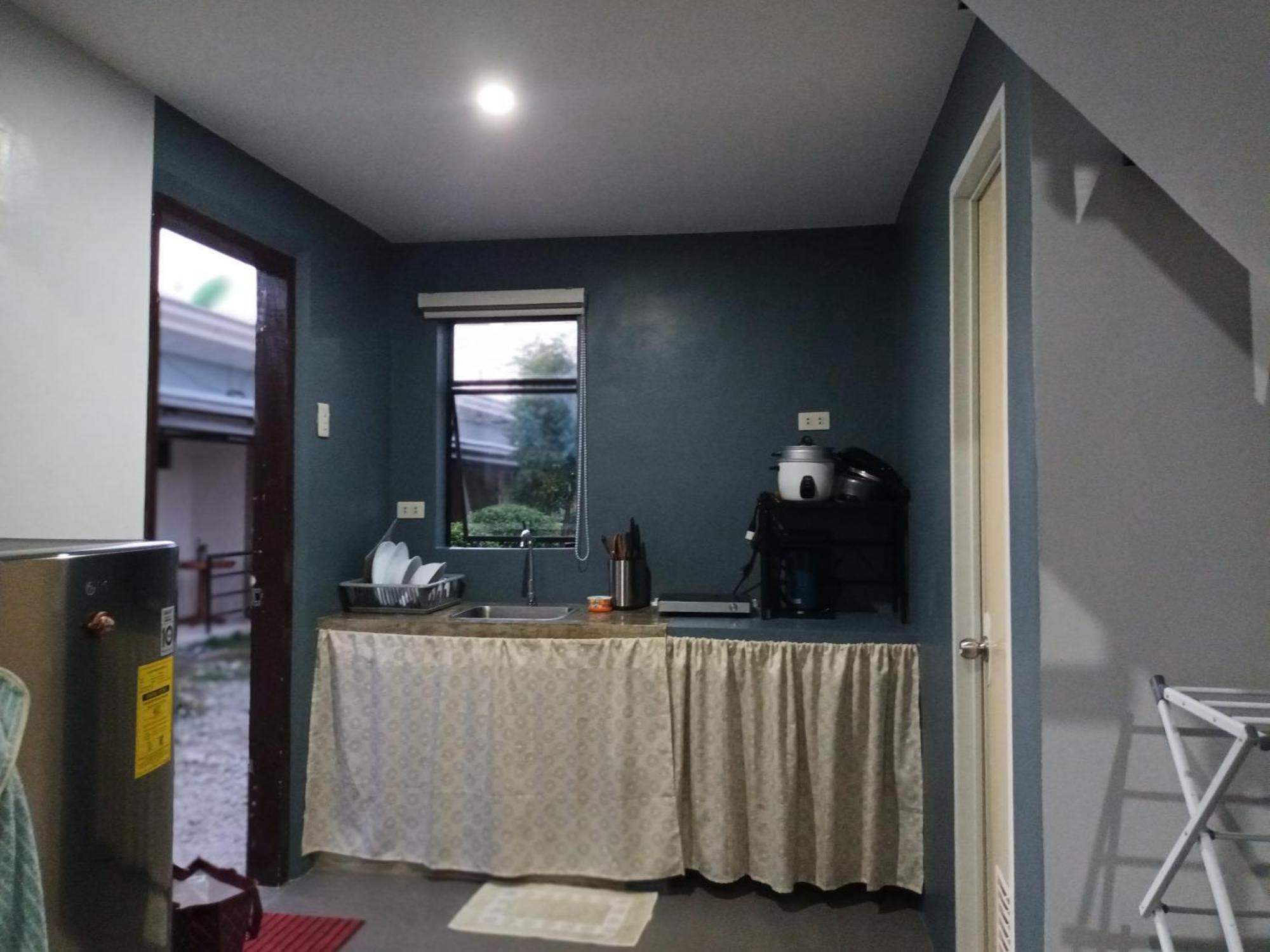 Grae'S Apartelle Moalboal Buitenkant foto