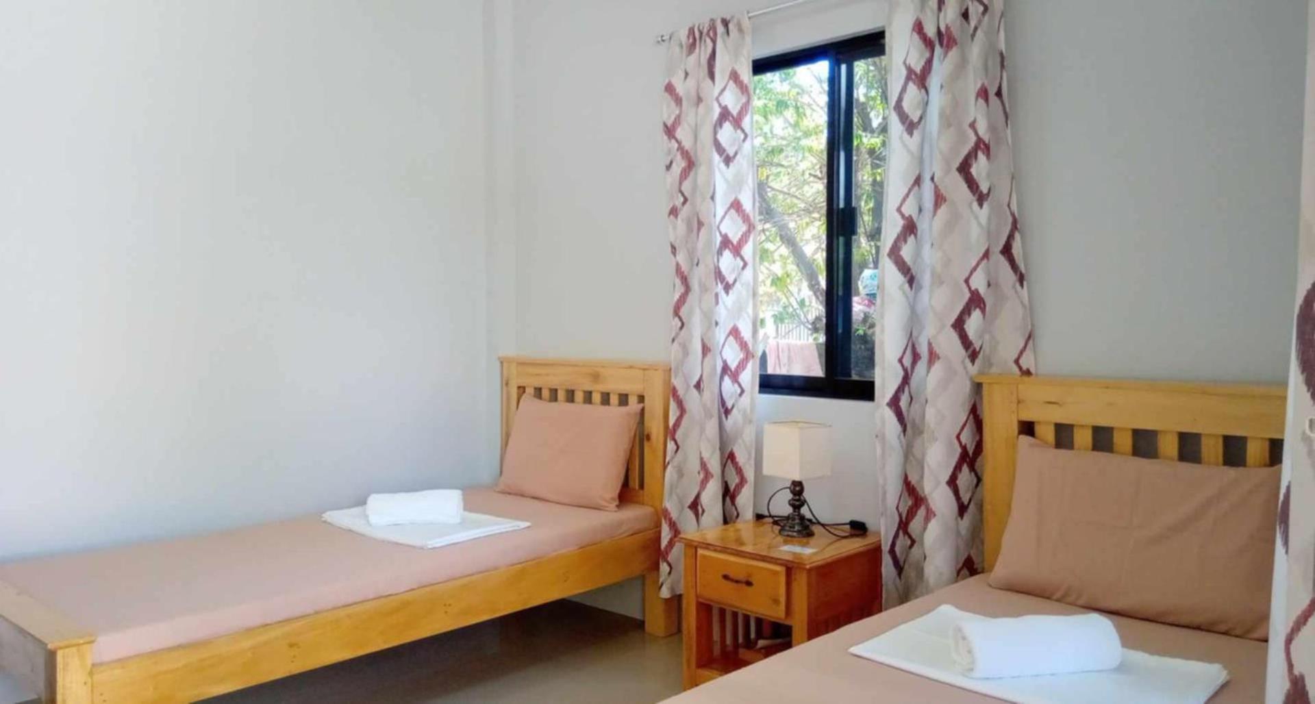 Grae'S Apartelle Moalboal Buitenkant foto