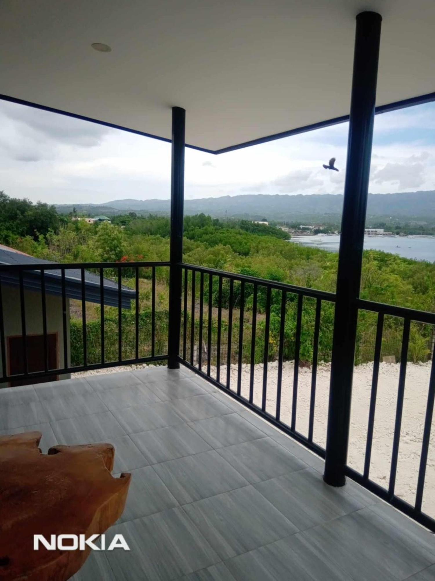 Grae'S Apartelle Moalboal Buitenkant foto